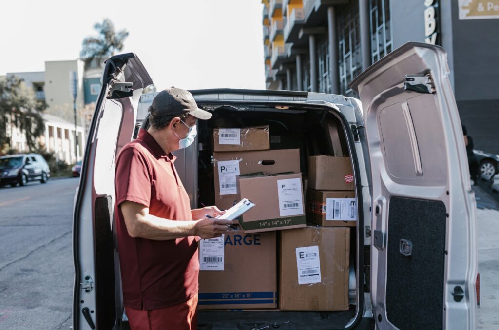Photo : Delivery van verification